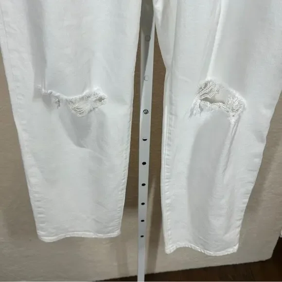 Old Navy White Straight Leg Jeans with Distressed Knees Sz 14 - Picture 6 of 8